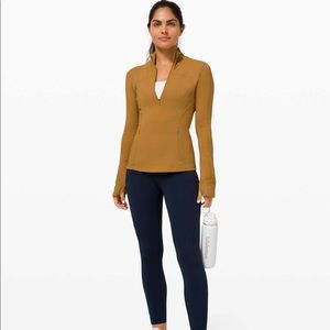 Lululemon Run Briskly 1/2 Zip 6